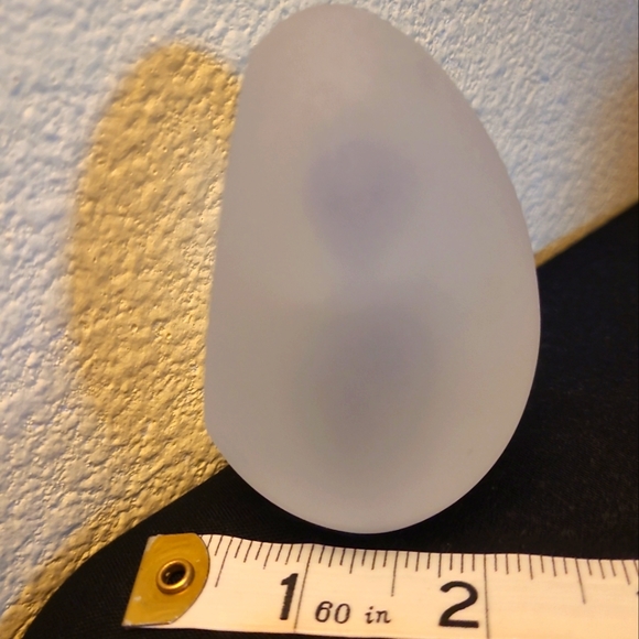 ARTCRISTAL BOHEMIA frosty GLASS blue candle flame egg shaped Paper Weight - Picture 10 of 10